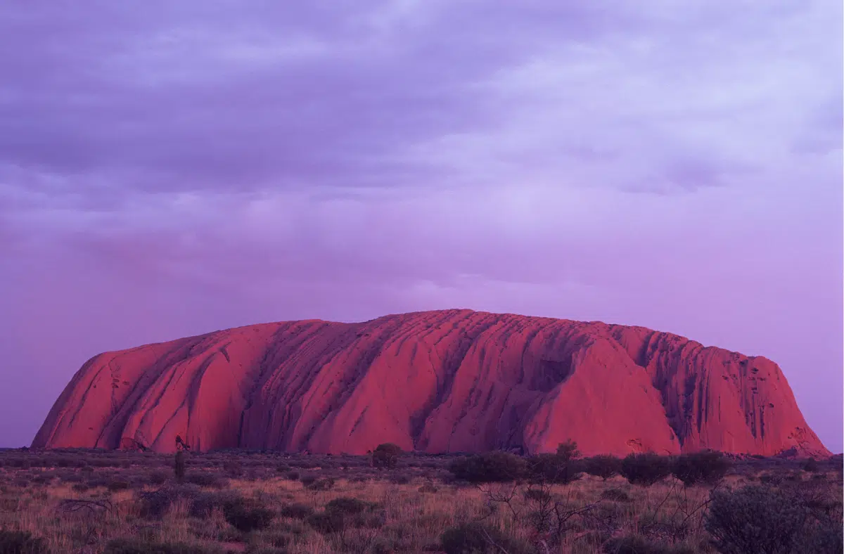 Australia uluru at dusk