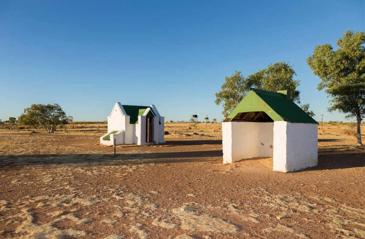 outbuildings at tennant Creek
