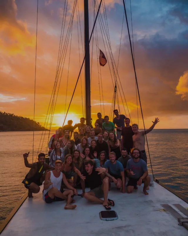 A must on the East Coast? 100% a Whitsundays boat trip!!Add it to your list >>> you won’t regret it.