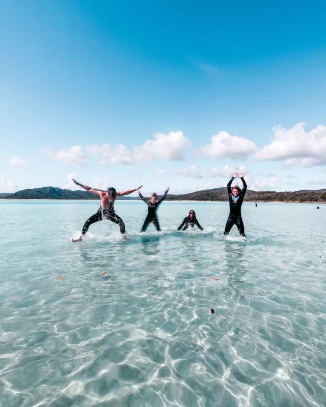 Sun, sea and your crew — the Whitsundays are calling!!!