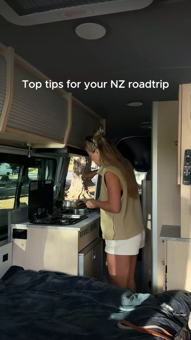 Planning a New Zealand roadie? Here is 4 of @wheresmollie 's top NZ roadtrip tips, and the rest are linked in our stories. Tips sorted, now let's sort your van. Link in bio. #newzealandguide #newzealand #travelnewzealand #newzealandtrip